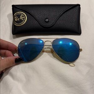 Ray-Ban Gold Frame Blue Lens Sunglasses